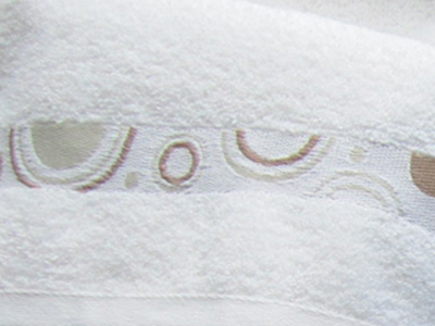 Håndklæder-med-indvævet-bort-med logo-uniquemade