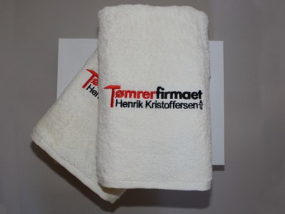 Håndklædesæt med broderet logo